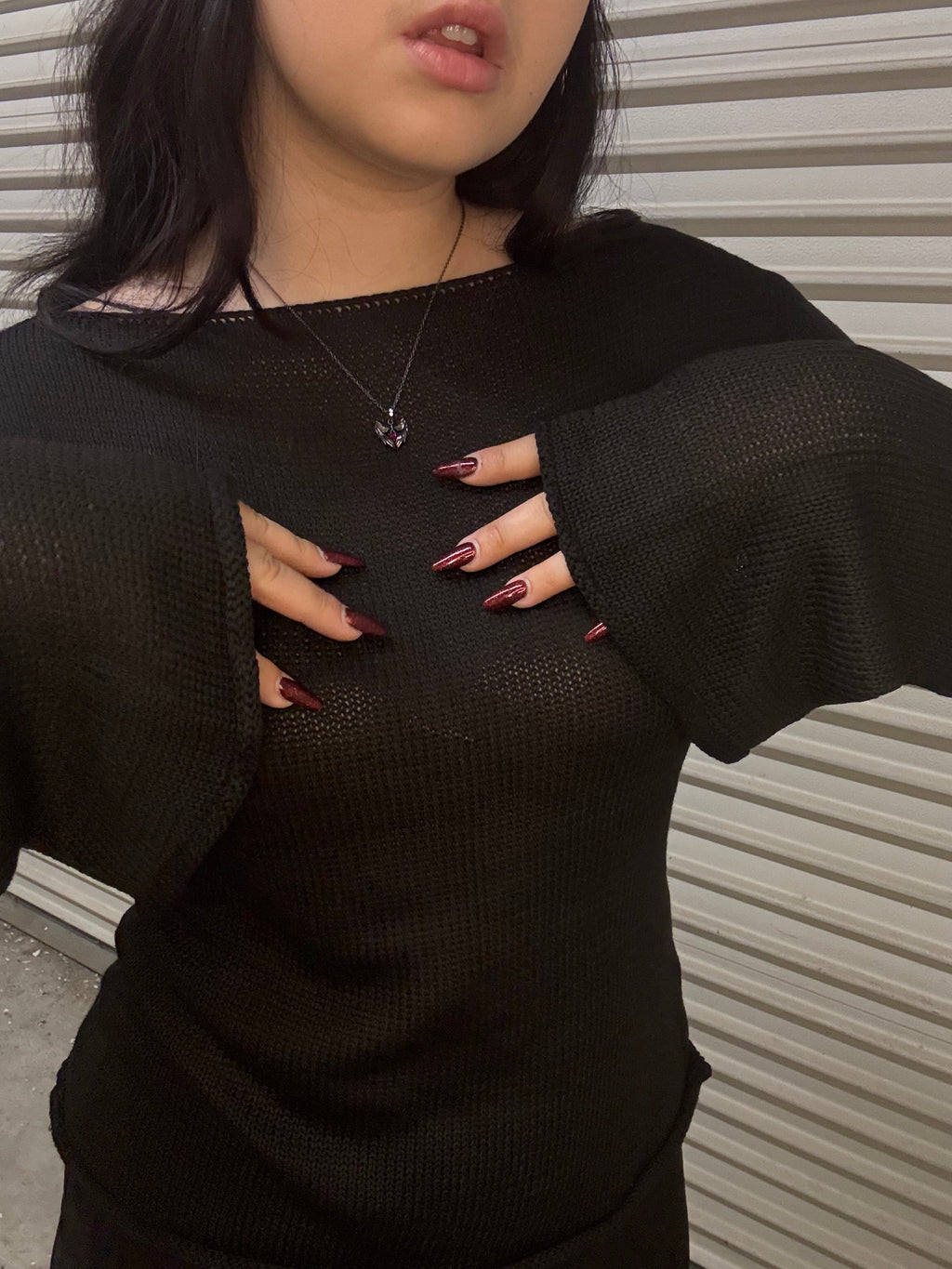 BELL SLEEVE OFF THE SHOULDER TOP