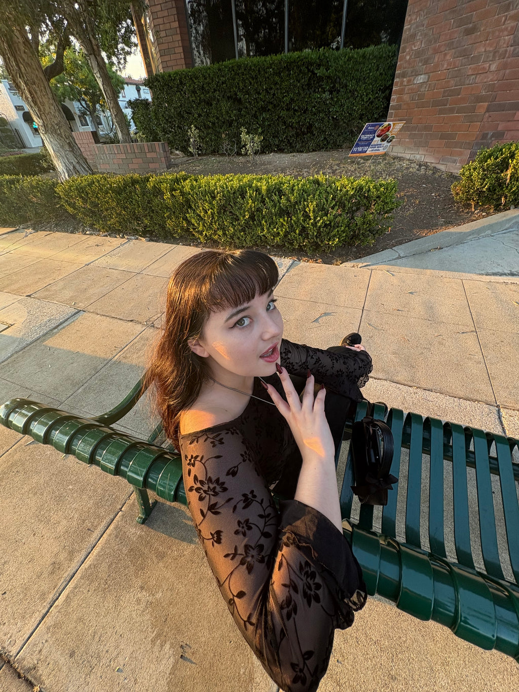 OFF THE SHOULDER FLORAL BELL SLEEVE TOP