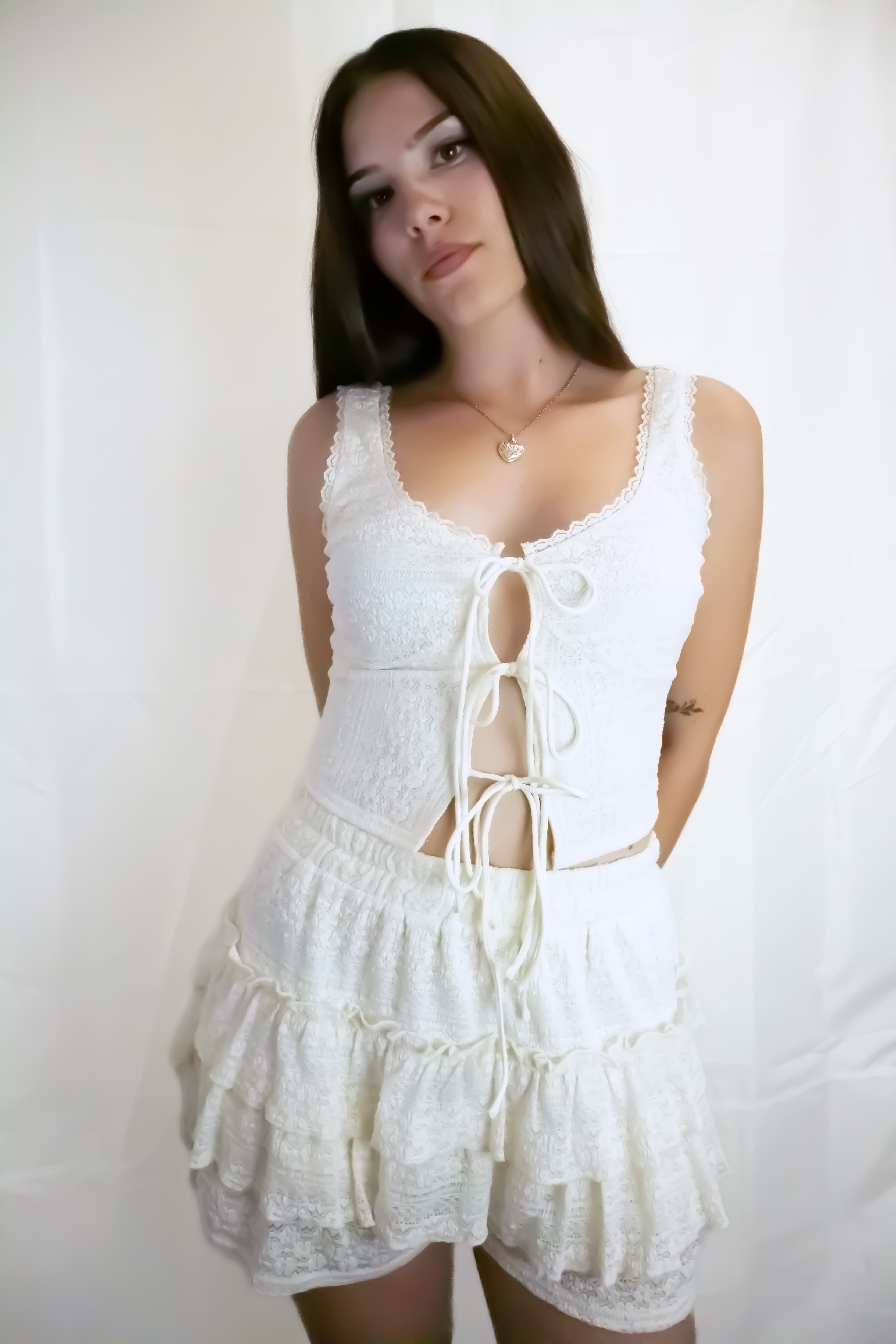 White Lace Square Next Tie Font Top