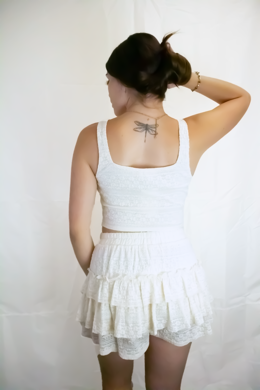 White Lace Square Next Tie Font Top